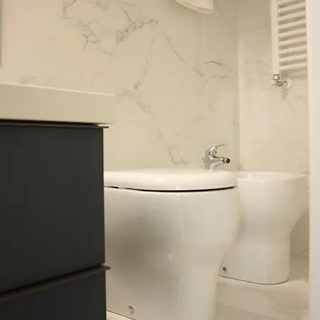 Lure 2 Apartment